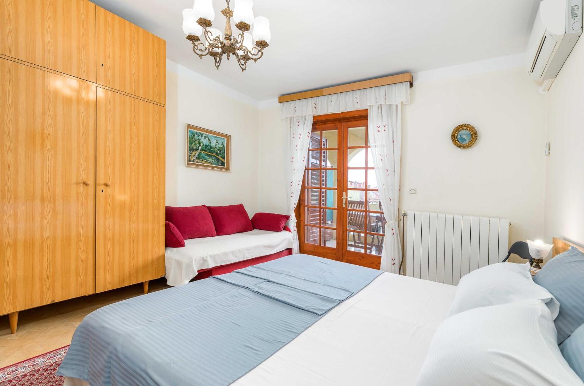 Villa Nada In Fazana - Near The Beach Экстерьер фото