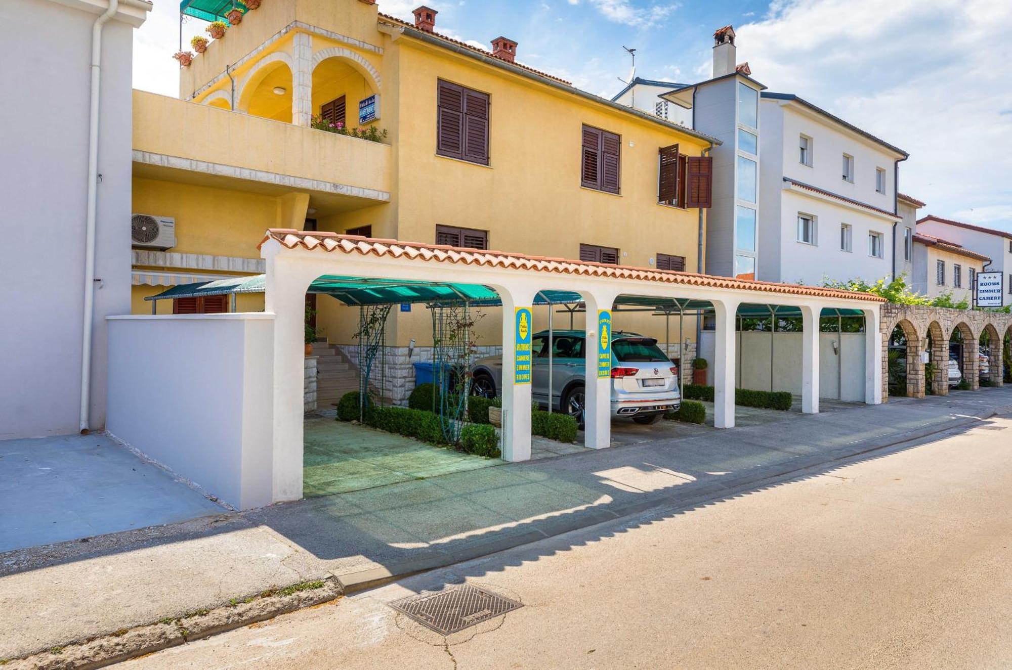 Villa Nada In Fazana - Near The Beach Экстерьер фото